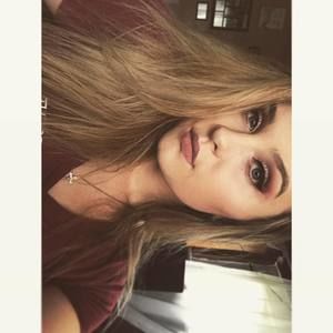 Meet your Posher, Mallory